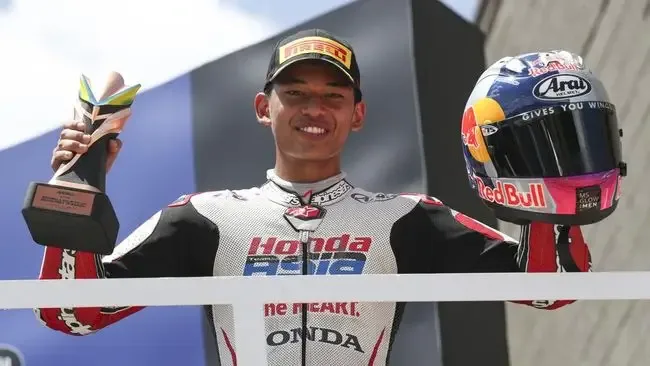 Veda Ega Pratama Pasang Target Finis Tanpa Jatuh di Moto3 Mandalika 2026
